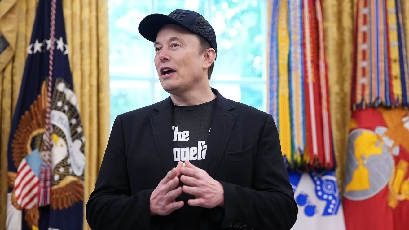 Will Elon Musk pay TSA salaries?